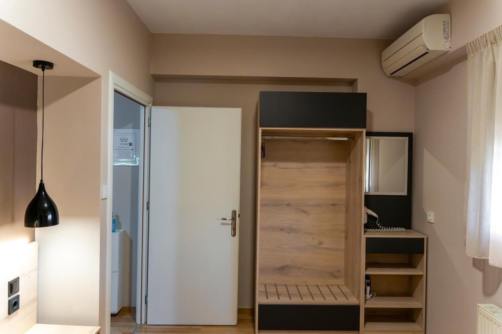 Novos Guesthouse Meteora Калампака Экстерьер фото